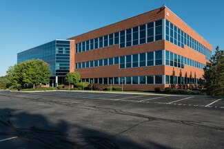 Plus de détails pour 30 Century Hill Dr, Latham, NY - Bureau à louer