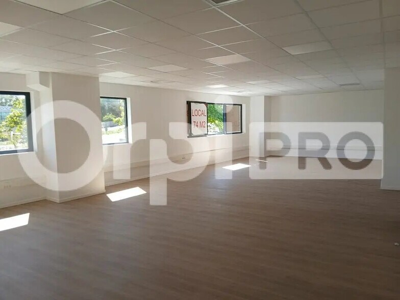 Bureau dans Fabrègues à louer - Photo intérieure – Image 1 sur 4