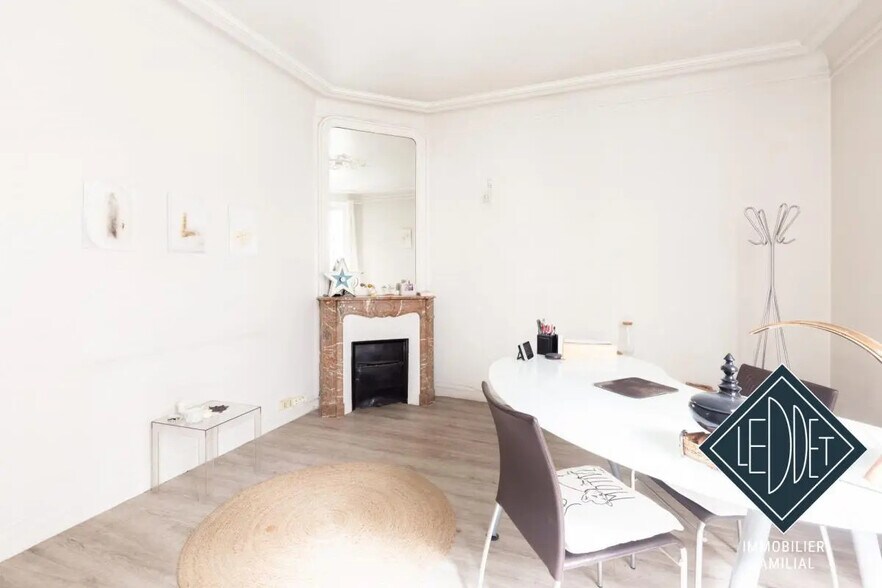 Bureau dans Paris à louer - Photo de l’immeuble – Image 2 sur 9