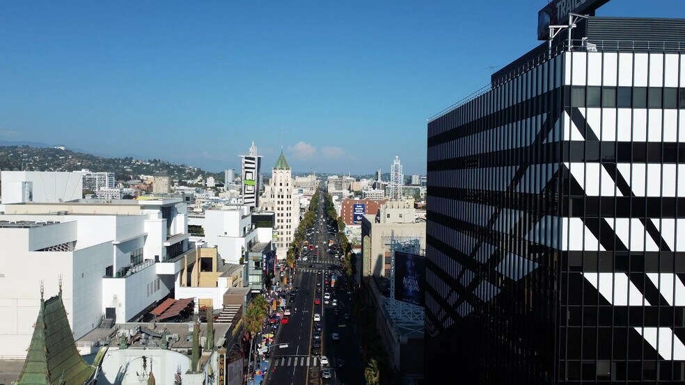 6922 Hollywood Blvd, Los Angeles, CA à louer - Vidéo sur l’annonce professionnelle – Image 2 sur 21