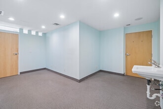 3801 W 50th St, Minneapolis, MN à louer Photo intérieure– Image 2 sur 5