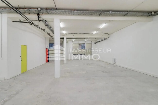 Plus de détails pour Bureau, Local d'activités à louer