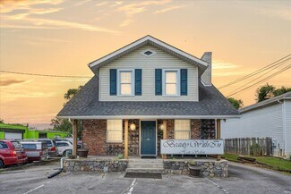 Plus de détails pour 3118 Williamson Rd NW, Roanoke, VA - Local commercial à vendre