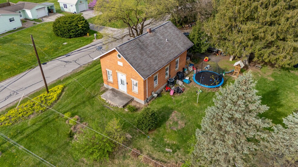 258 Houk Rd, Delaware, OH à vendre - Photo de l’immeuble – Image 2 sur 25