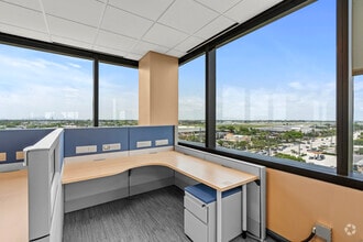 899 W Cypress Creek Rd, Fort Lauderdale, FL à louer Photo intérieure– Image 2 sur 5