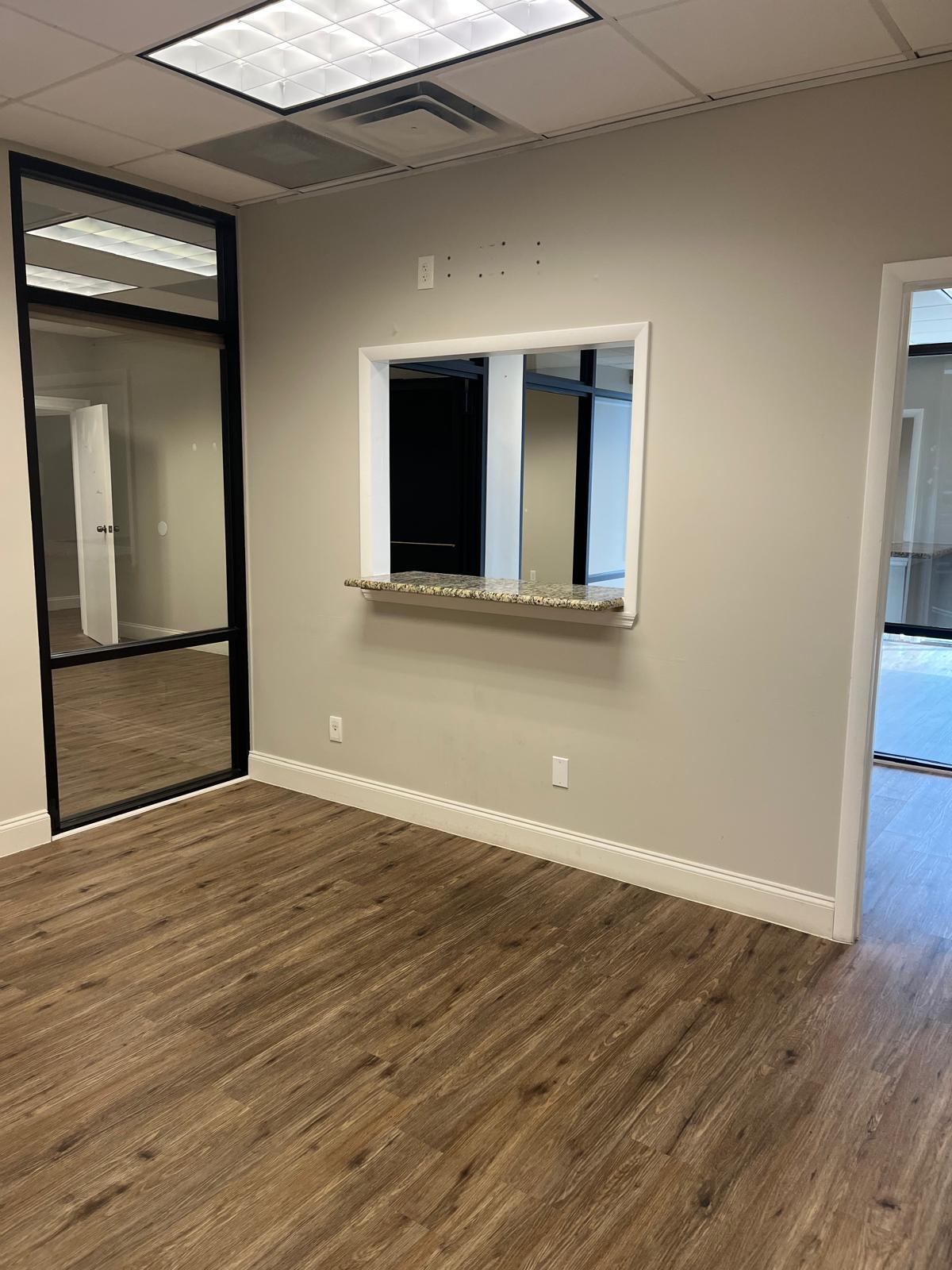 6900 S Orange Blossom Trl, Orlando, FL à louer Photo intérieure– Image 1 sur 11