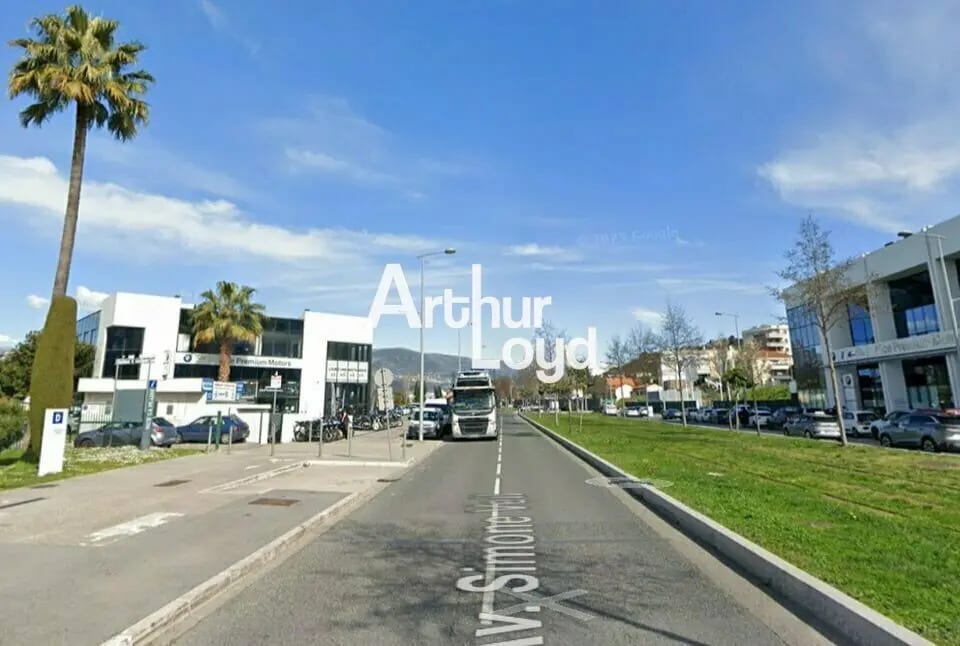 Bureau dans Nice à louer Photo de l’immeuble– Image 1 sur 5