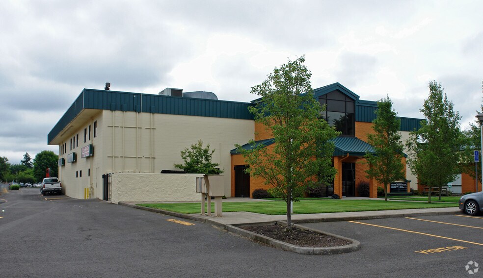 125-135 Silver Ln, Eugene, OR à vendre - Photo principale – Image 1 sur 10