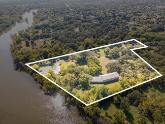 Plus de détails pour 1626 State Route 31, Oswego, IL - Spécialisé à vendre