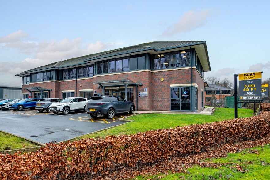 Earls Ct, Grangemouth à louer - Photo de l’immeuble – Image 1 sur 2