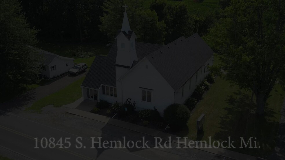 10854 S Hemlock Rd, Brant, MI à vendre - Vidéo sur l’annonce professionnelle – Image 2 sur 17