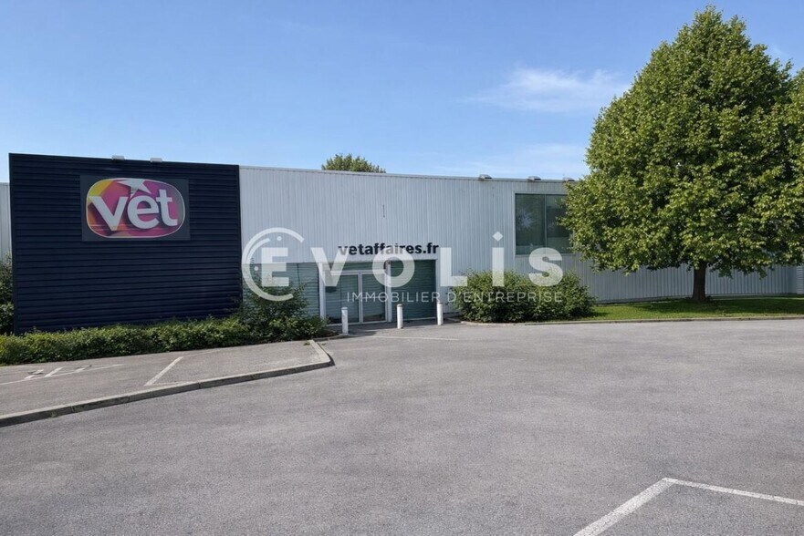 Local commercial dans Amiens à louer - Photo de l’immeuble – Image 1 sur 4