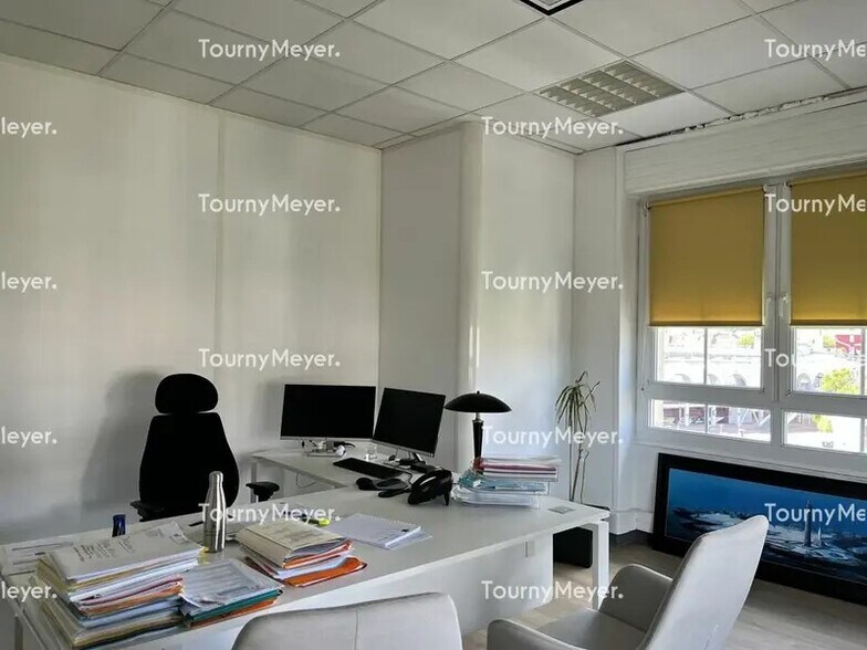 Bureau dans Bordeaux à louer - Photo intérieure – Image 2 sur 8