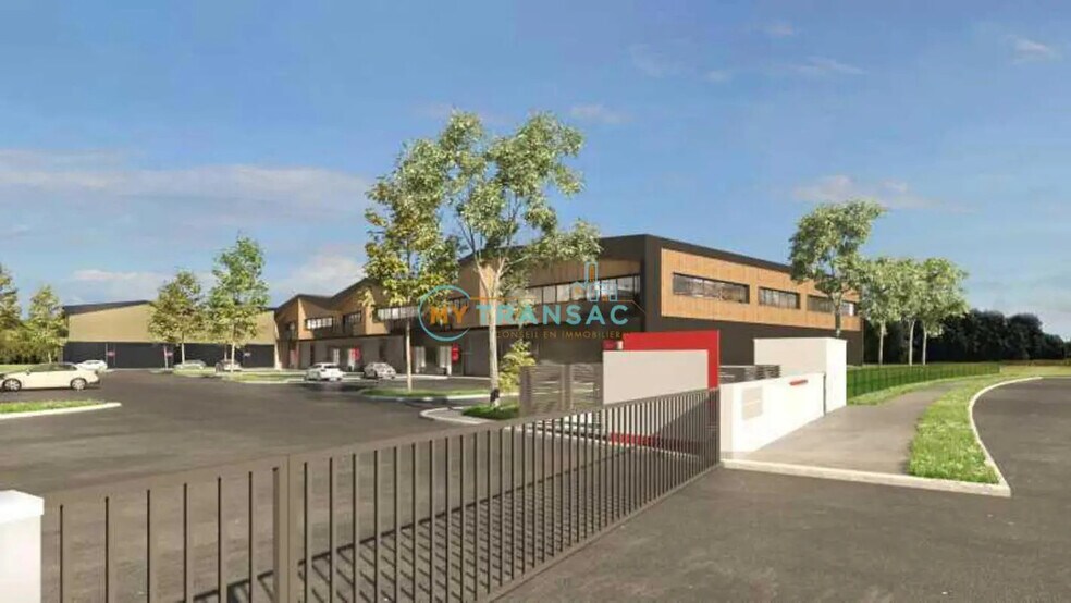 Local d'activités dans Moissy-Cramayel à vendre - Photo de l’immeuble – Image 3 sur 13