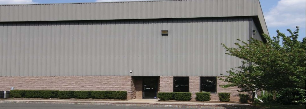1050 Route 22 West, Clinton, NJ à louer - Photo principale – Image 1 sur 7