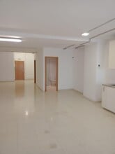 Bureaux/Local commercial dans Badalona, Barcelona à louer Photo intérieure– Image 1 sur 6