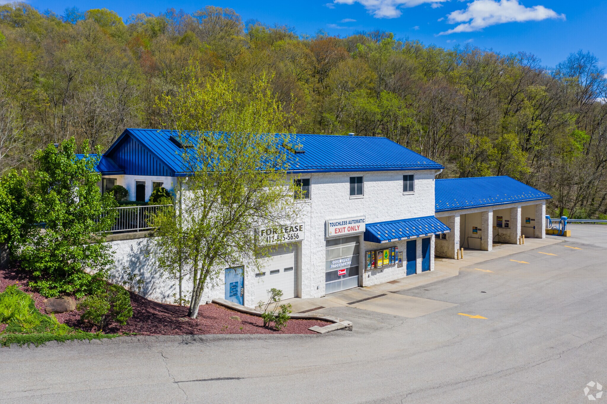 1199 Jacks Run Rd, North Versailles, PA à vendre Photo principale– Image 1 sur 4