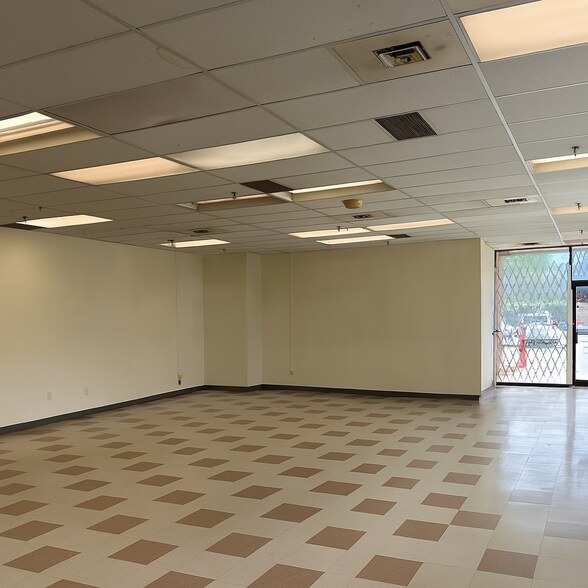 9780 Bramalea Rd, Brampton, ON à louer - Photo intérieure – Image 3 sur 5