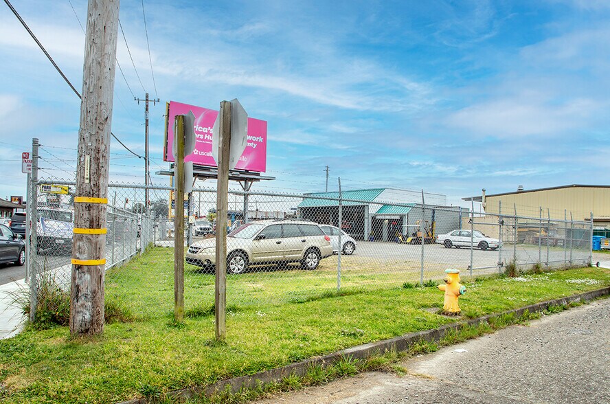 1314 Broadway, Eureka, CA à vendre - Photo principale – Image 1 sur 9