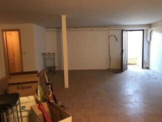 Plus de détails pour Bureau/Local commercial à louer