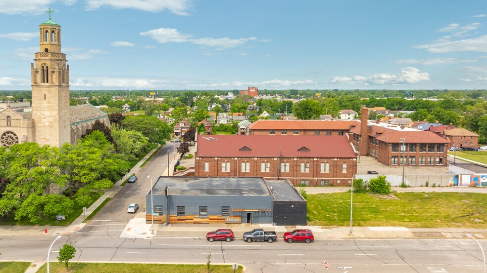 11505 Livernois Ave, Detroit, MI à vendre - Photo de l’immeuble – Image 3 sur 19