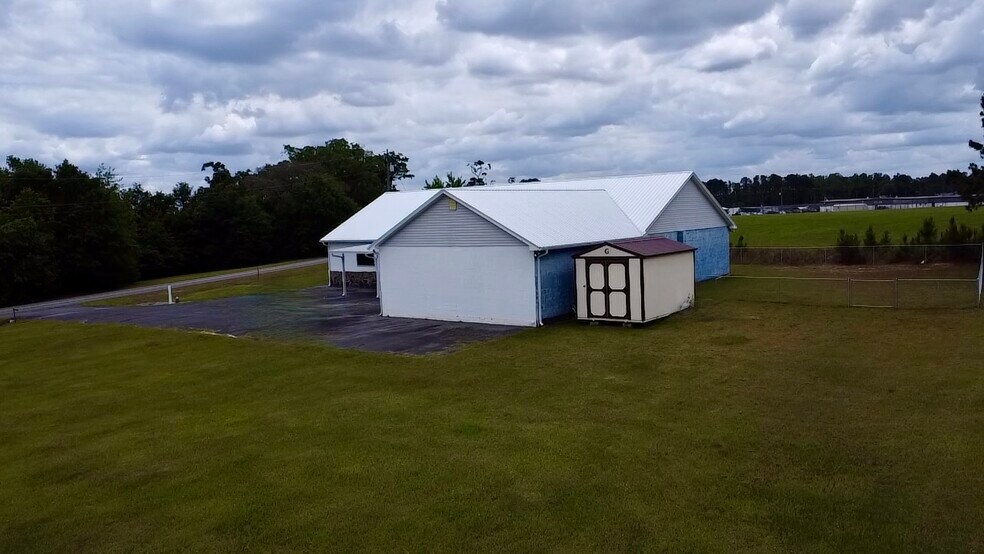 127 Eastside Industrial park, Alma, GA à vendre - Photo principale – Image 1 sur 25