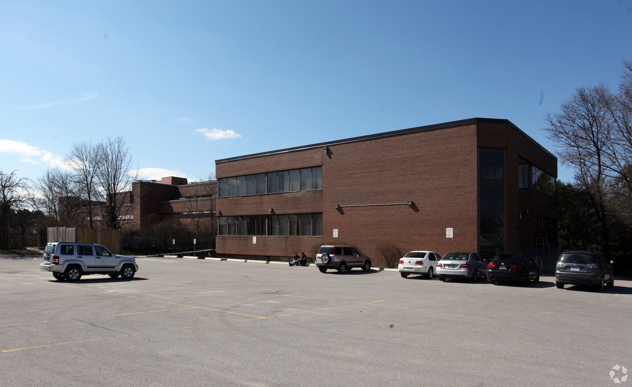 17070 Yonge St, Newmarket, ON à vendre Photo principale– Image 1 sur 1