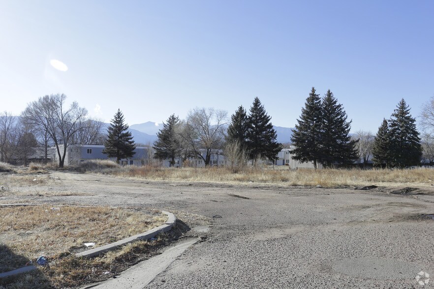 2154 S Academy Blvd, Colorado Springs, CO à vendre - Photo principale – Image 1 sur 2