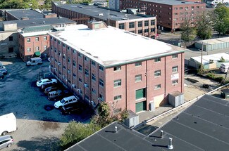 Plus de détails pour 119R Foster St, Peabody, MA - Local d'activités, Industriel/Logistique à louer