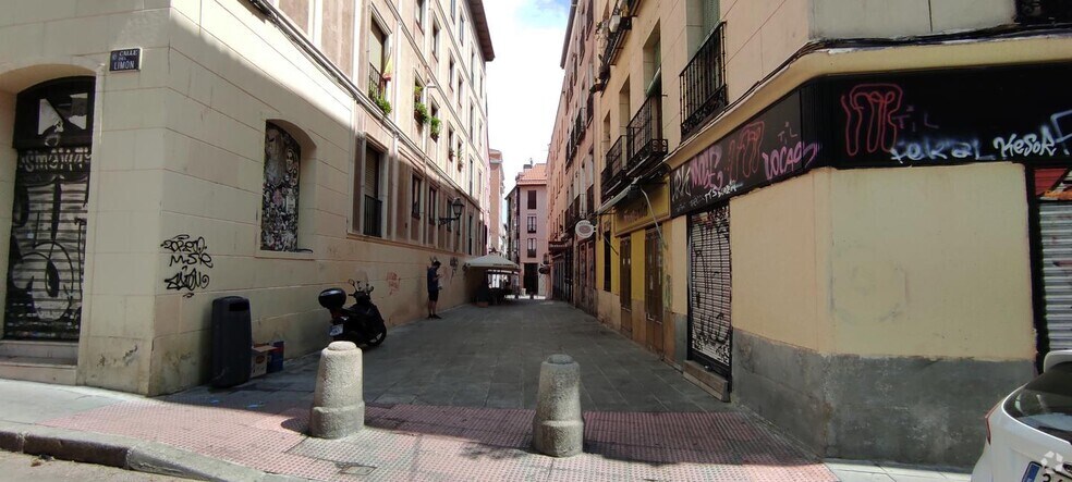 Immeuble residentiel dans Madrid, Madrid à vendre - Photo intérieure – Image 1 sur 1