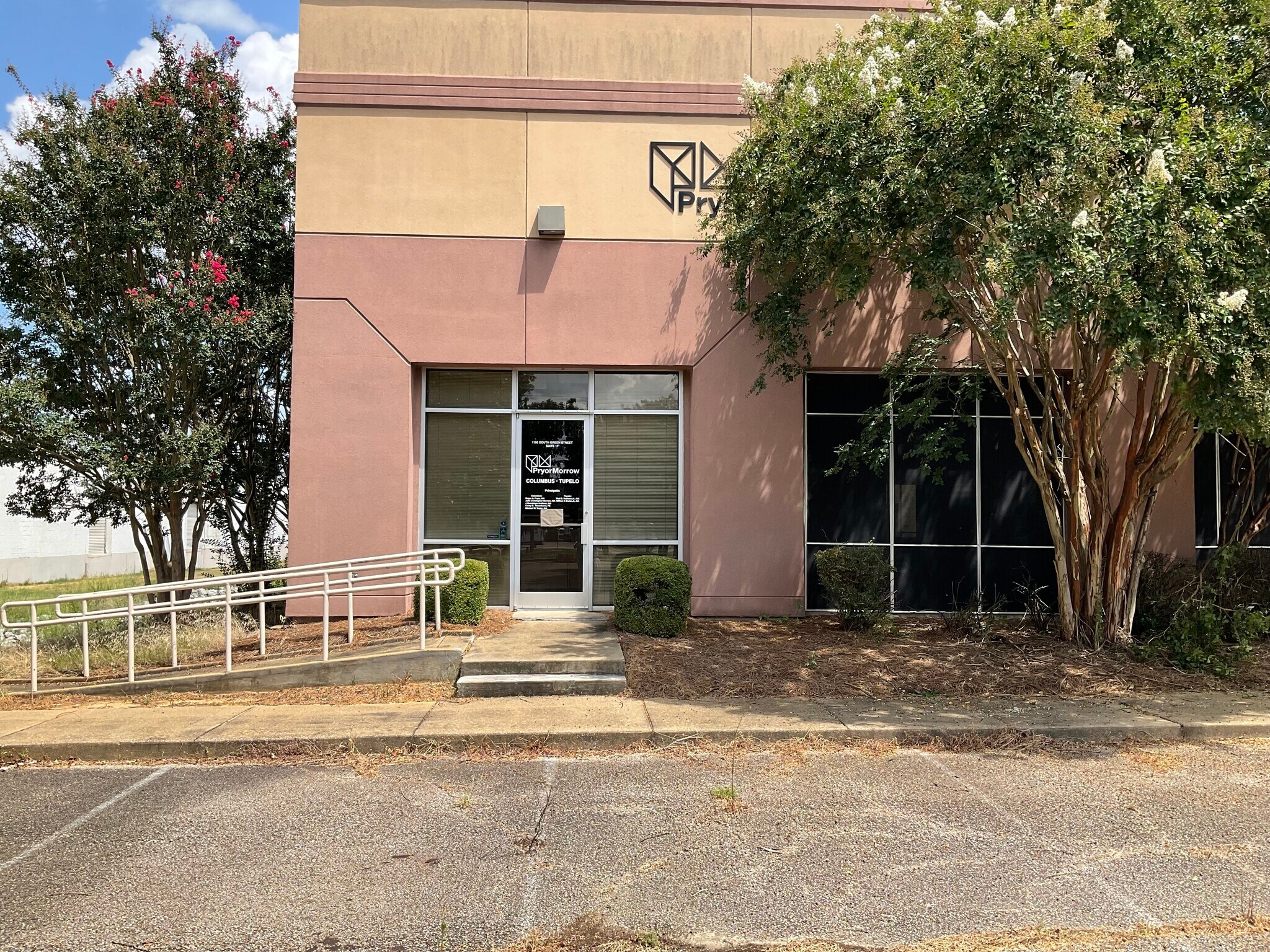 1150-F South Green Street St, Tupelo, MS à louer Photo principale– Image 1 sur 5