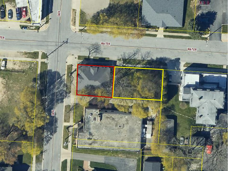 427 Water Street, Manistee, MI à vendre - Photo de l’immeuble – Image 3 sur 4