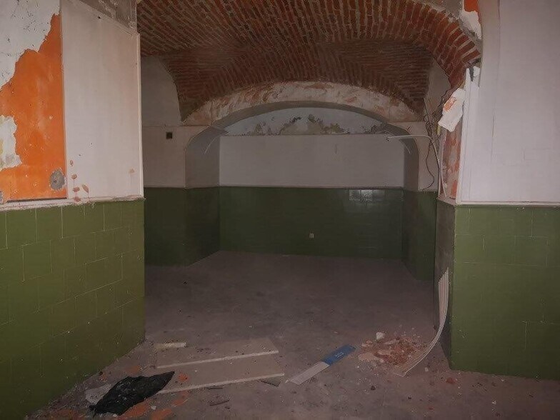Local commercial dans Cáceres, Cáceres à louer - Photo intérieure – Image 3 sur 9