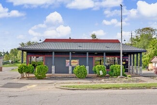 Plus de détails pour 605 S 10th St, Burlington, IA - Local commercial à vendre