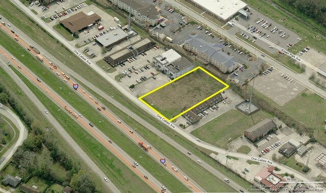 8058 One Calais, Baton Rouge, LA à vendre - Aérien – Image 2 sur 4