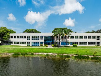 Plus de détails pour 5500 Village Blvd, West Palm Beach, FL - Bureau à vendre