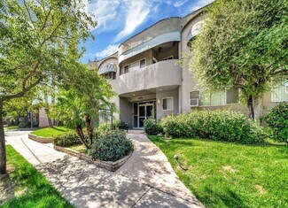 Plus de détails pour 6911 Haskell Ave, Van Nuys, CA - Logement à vendre