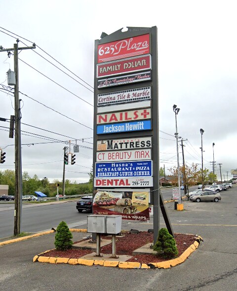 625 Wolcott St, Waterbury, CT à louer - Photo de l’immeuble – Image 2 sur 2
