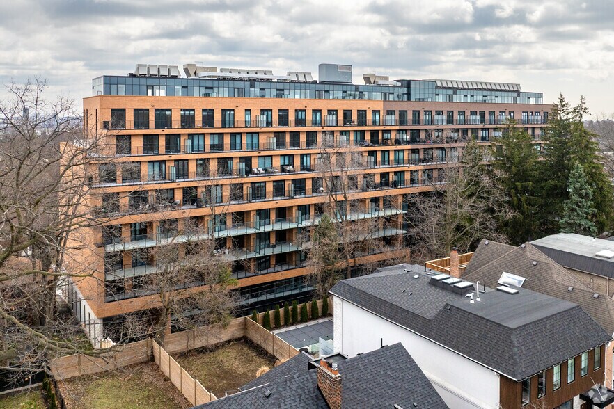 1718 Bayview Ave, Toronto, ON à vendre - Photo de l’immeuble – Image 3 sur 3