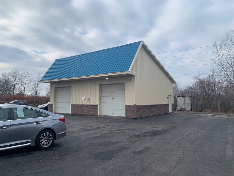 346 E Orvis St, Massena, NY à louer - Photo de l’immeuble – Image 2 sur 10