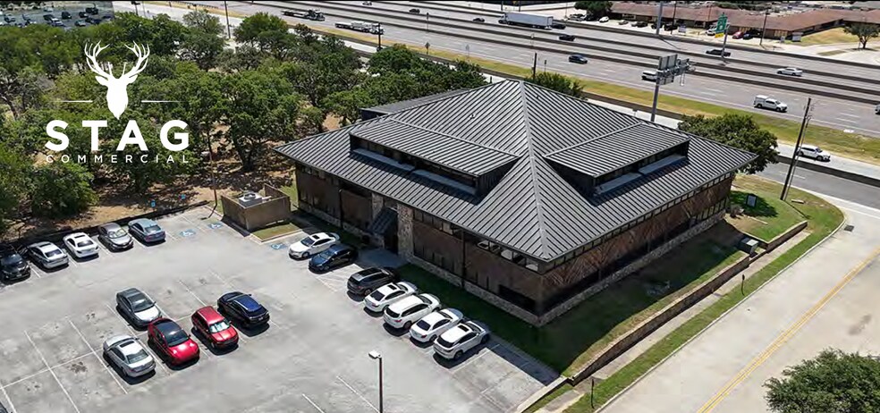 3901 Airport Fwy, Bedford, TX à louer - Photo de l’immeuble – Image 1 sur 49