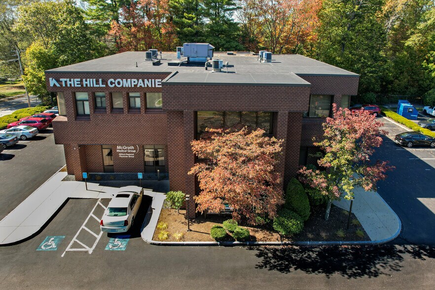 117 Water St, Milford, MA à louer - Photo de l’immeuble – Image 3 sur 11