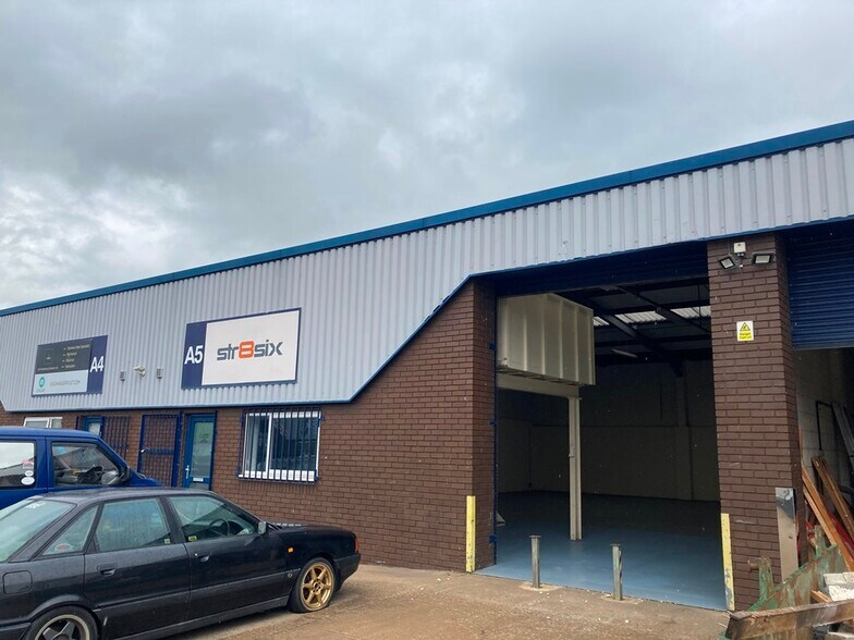 Brunel Dr, Newark à louer - Photo de l’immeuble – Image 2 sur 3