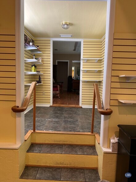 141 N Orlando Ave, Cocoa Beach, FL à vendre - Photo de l’immeuble – Image 3 sur 7