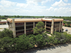 415 E Airport Fwy, Irving, TX - VUE AÉRIENNE  vue de carte - Image1