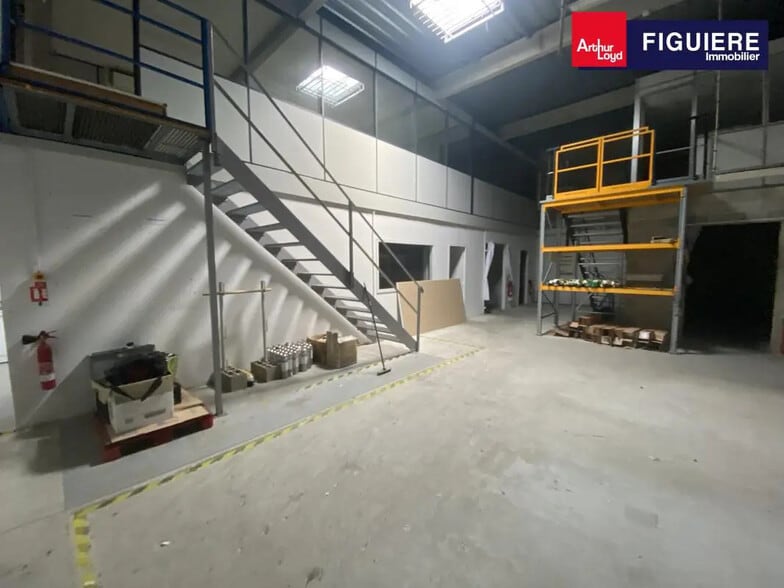 Local d’activités dans Martigues à louer - Photo intérieure – Image 3 sur 13