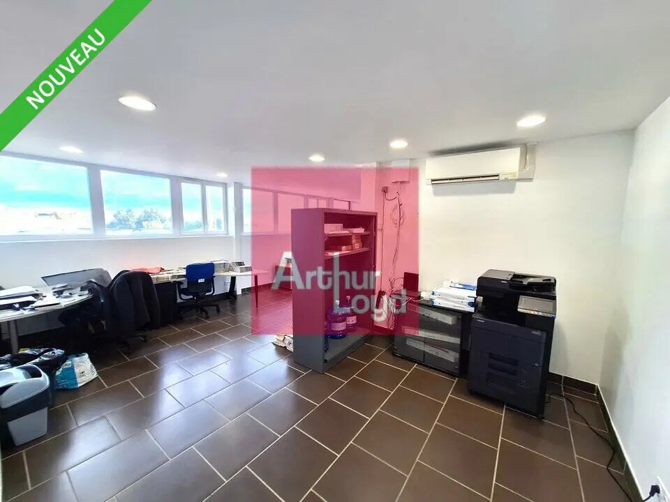 Bureau dans Beaumont à louer Photo intérieure– Image 1 sur 7
