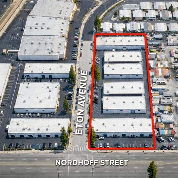 9025 Eton Ave, Canoga Park, CA à louer - Aérien – Image 1 sur 6