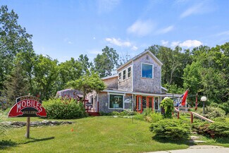 Plus de détails pour 8 Center St, West Stockbridge, MA - Local commercial à vendre