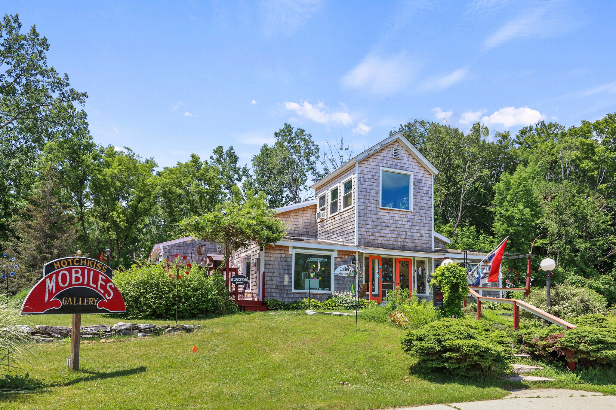 8 Center St, West Stockbridge, MA à vendre Photo de l’immeuble– Image 1 sur 54